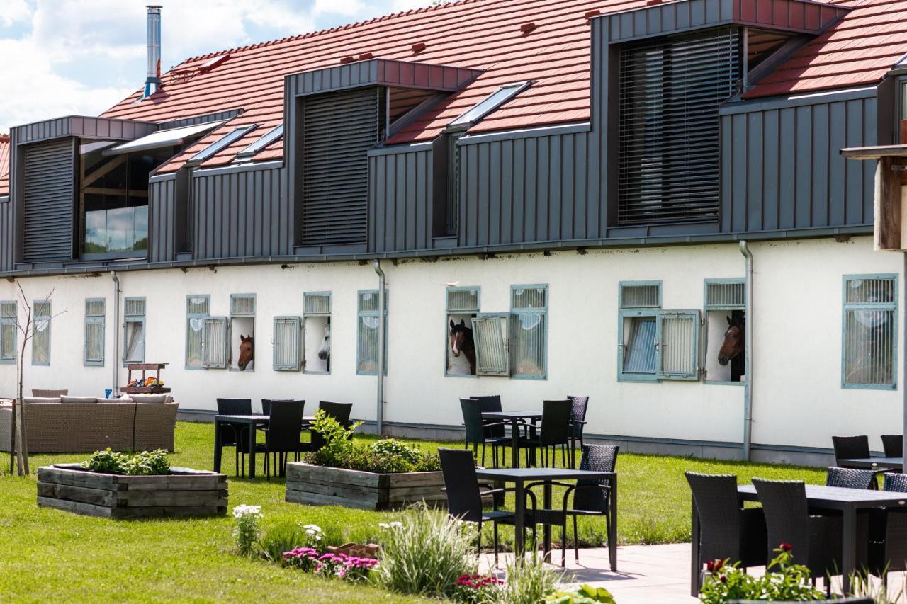Bilichov Hotel Exterior photo